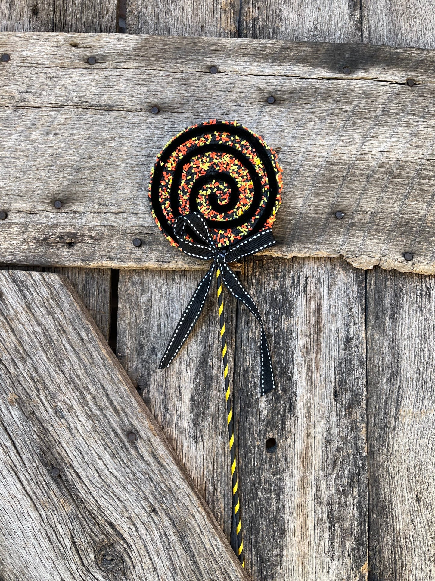 Halloween Lollipops, Halloween decor, Sprinkle lollipops, fake lollipops