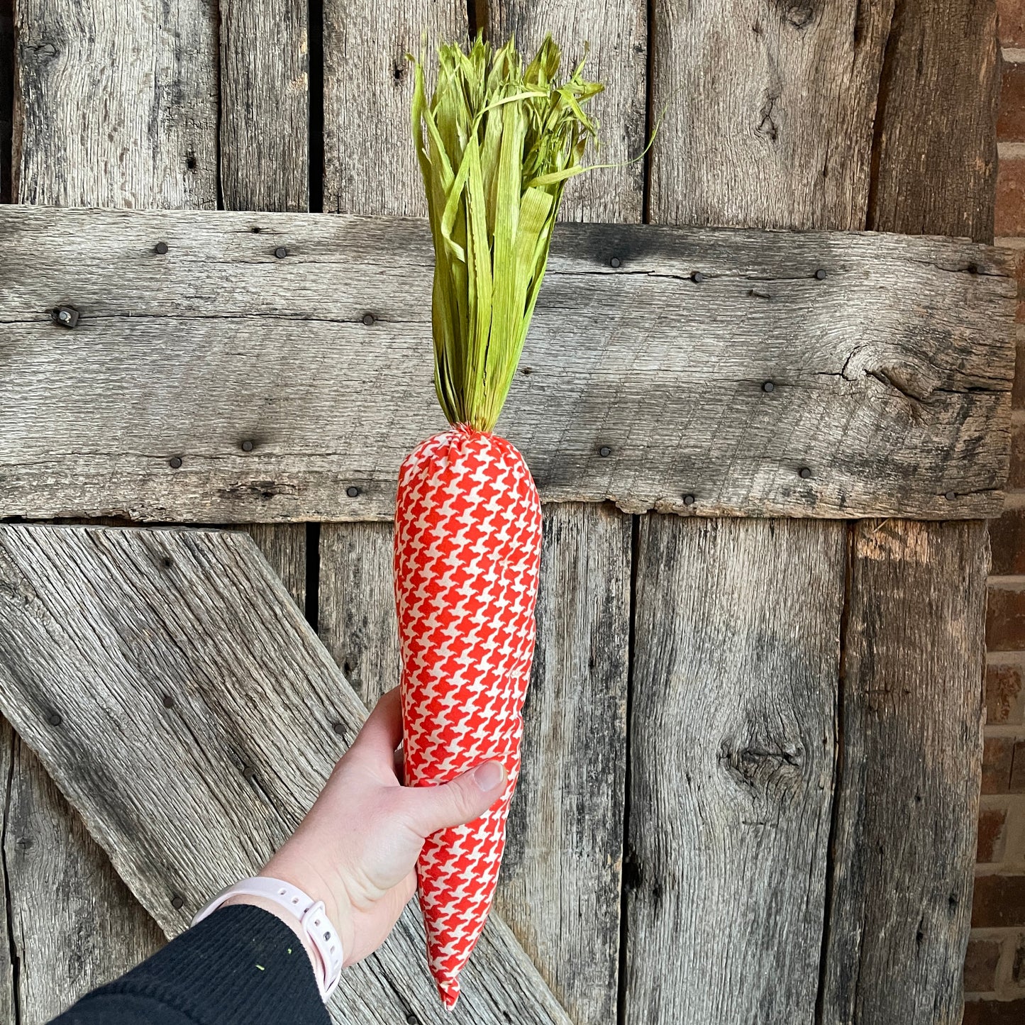 Houndstooth Carrot, Easter Decor