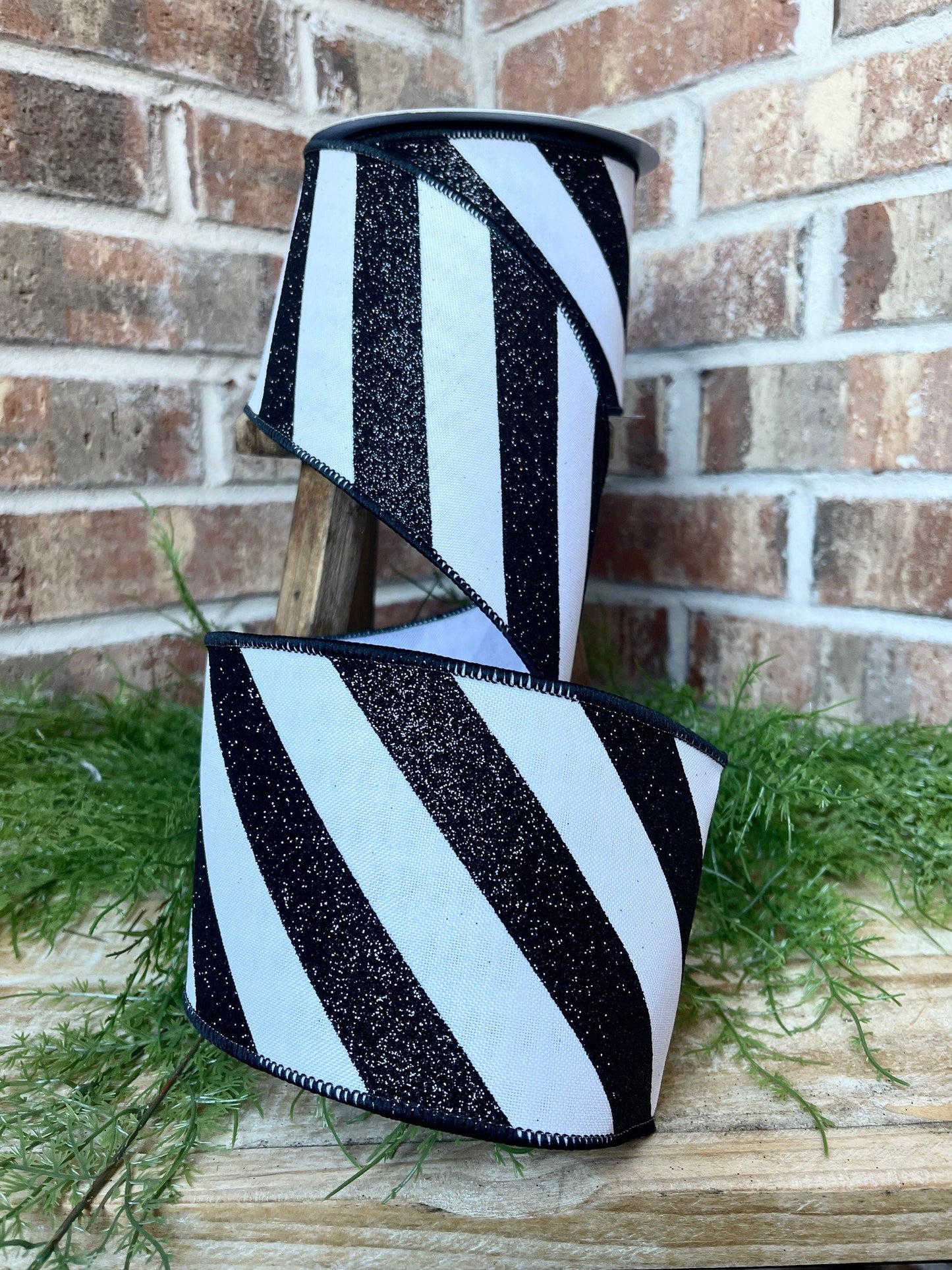 10 yards, Christmas Ribbon, 4 inch Wired Ribbon, Diagonal Stripe, glitter candy stripe, black and white ribbon, Farrisilk