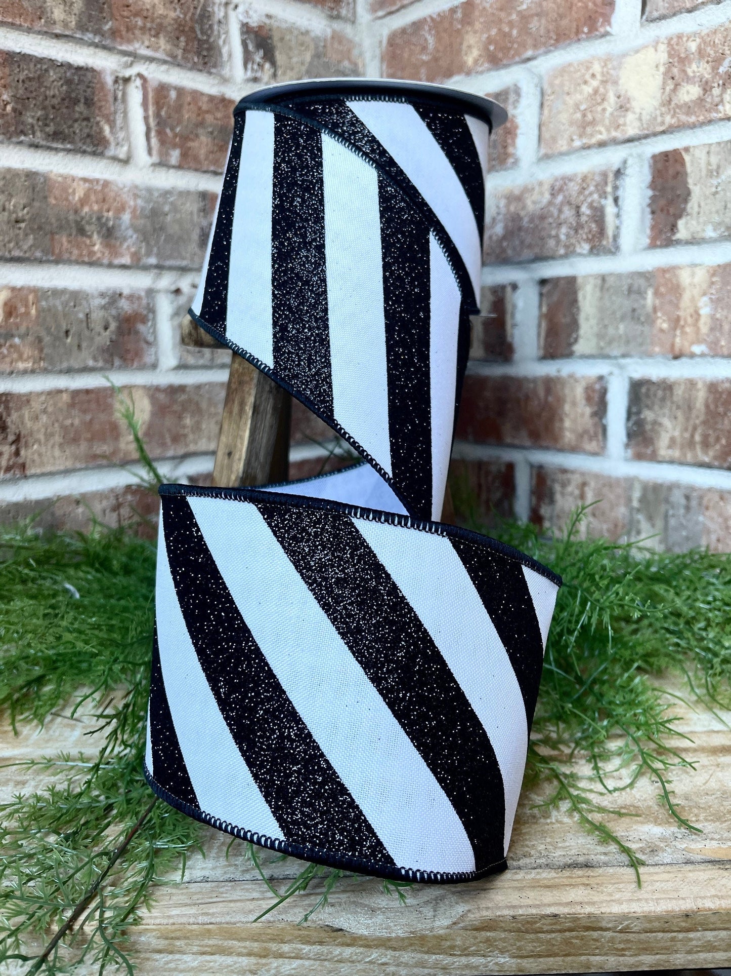 10 yards, Christmas Ribbon, 4 inch Wired Ribbon, Diagonal Stripe, glitter candy stripe, black and white ribbon, Farrisilk