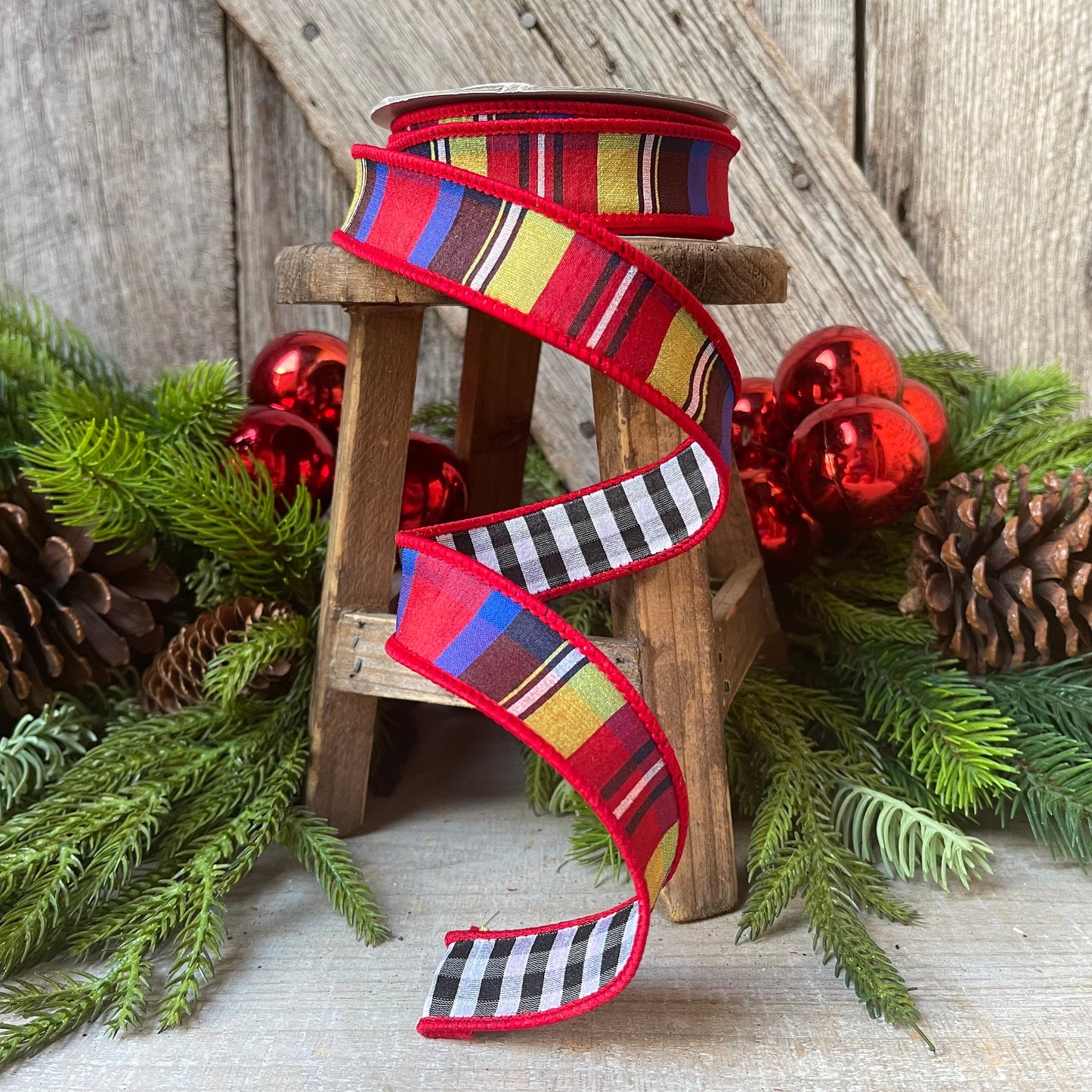 1" Nutcracker plaid ribbon, Farrisilk