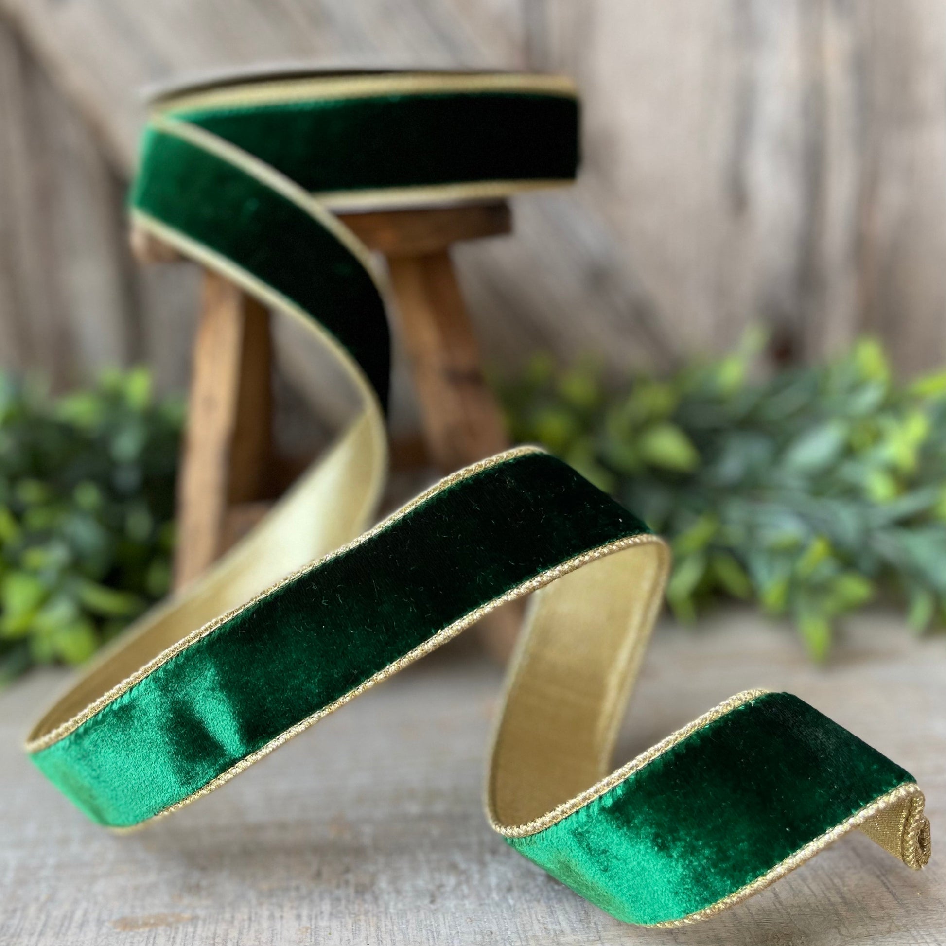 1.5" Emerald Green Flashy Velvet, Farrisilk Ribbon, Wired Ribbon