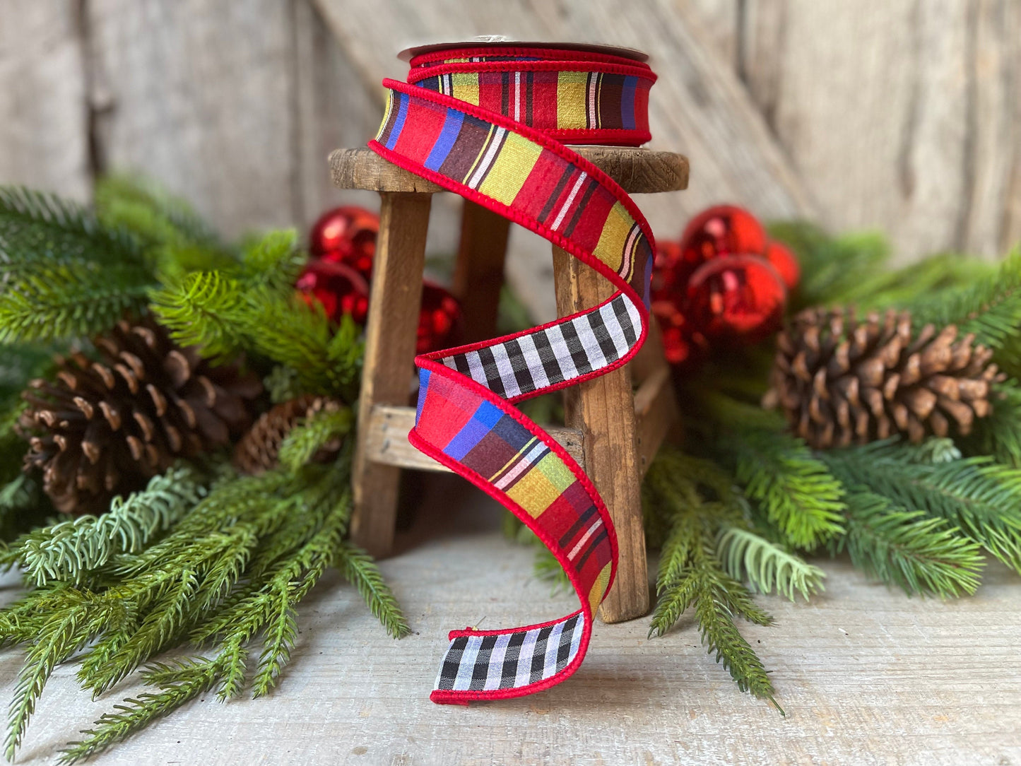 1" Nutcracker plaid ribbon, Farrisilk