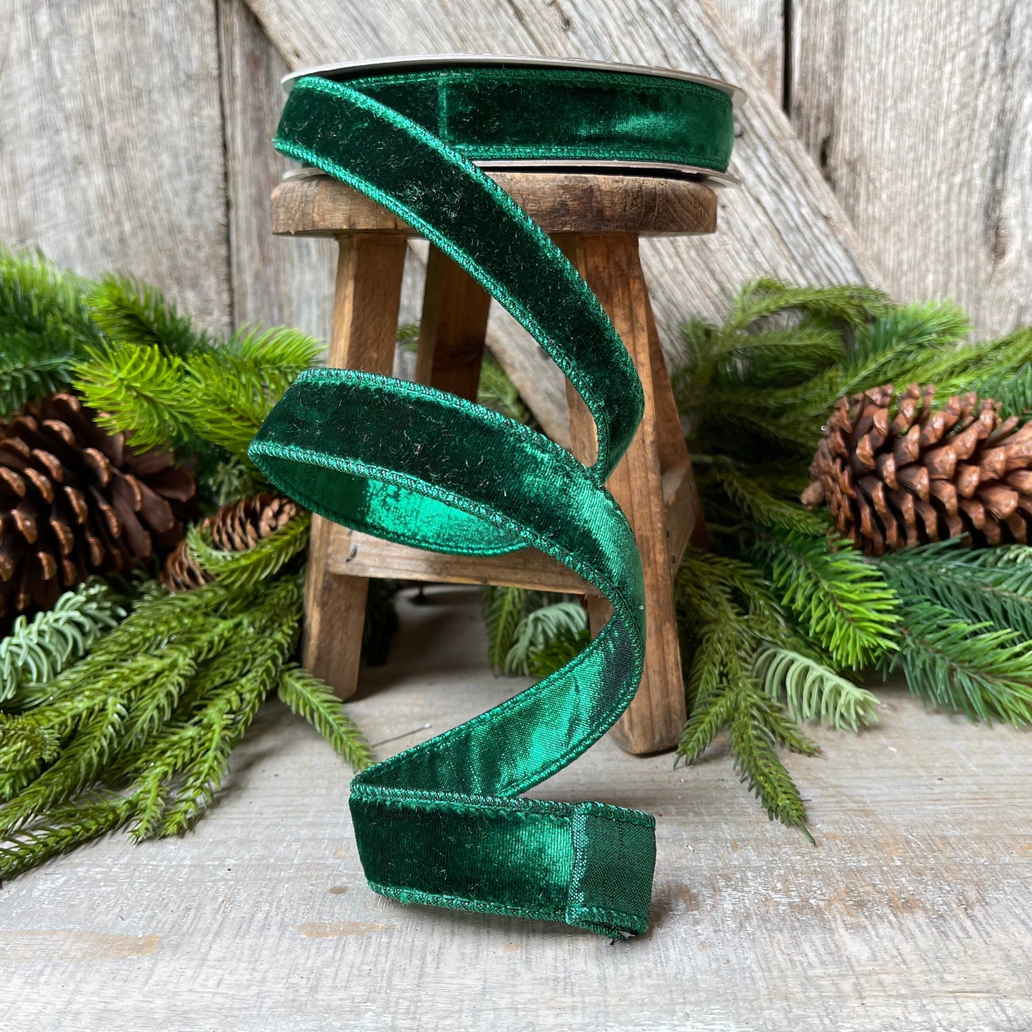 1" Emerald Velvet, Christmas Tree Ribbon, Farrisilk Velvet