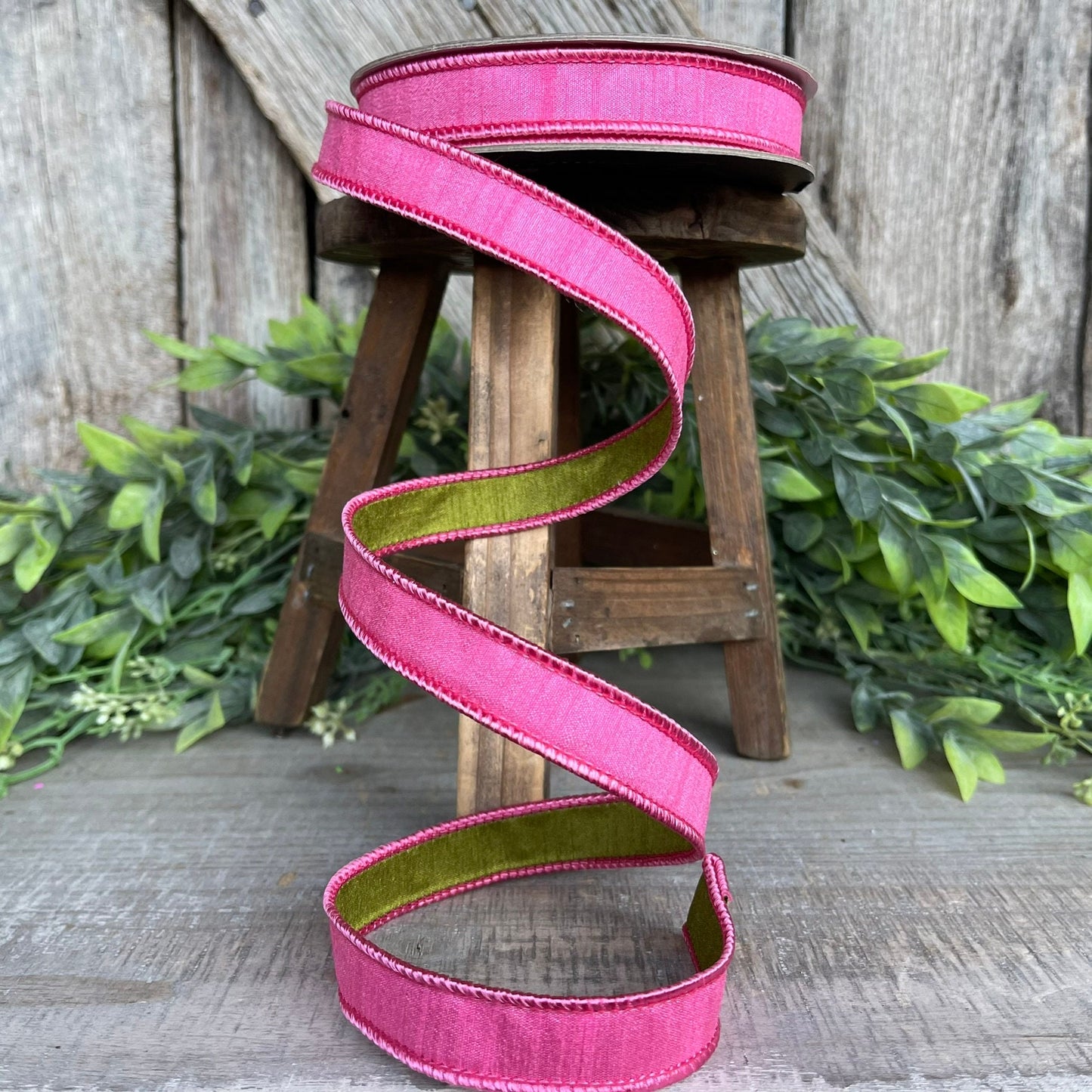 3/4” Bubblegum Pink Ribbon, Farrisilk ribbon, wired ribbon