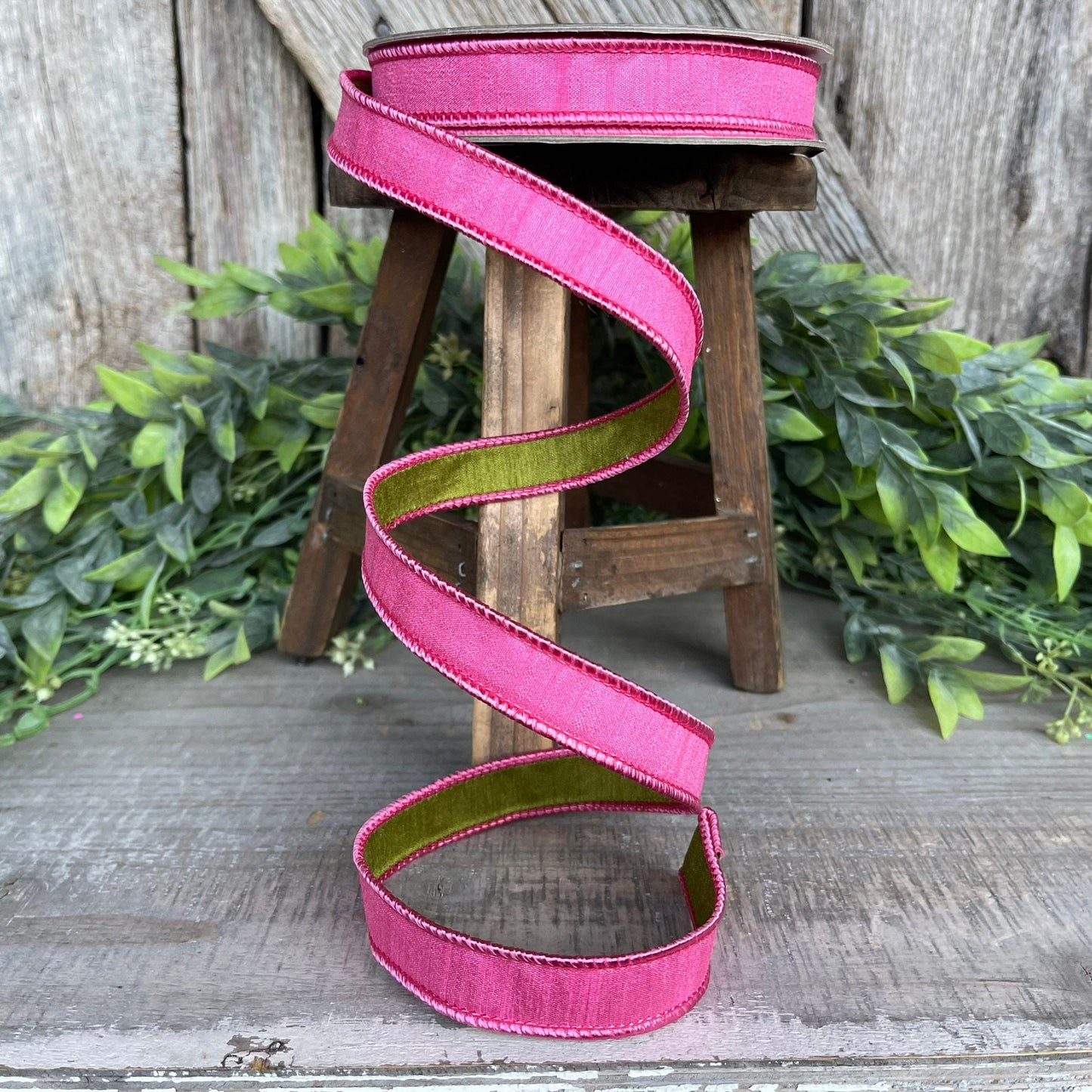 3/4” Bubblegum Pink Ribbon, Farrisilk ribbon, wired ribbon