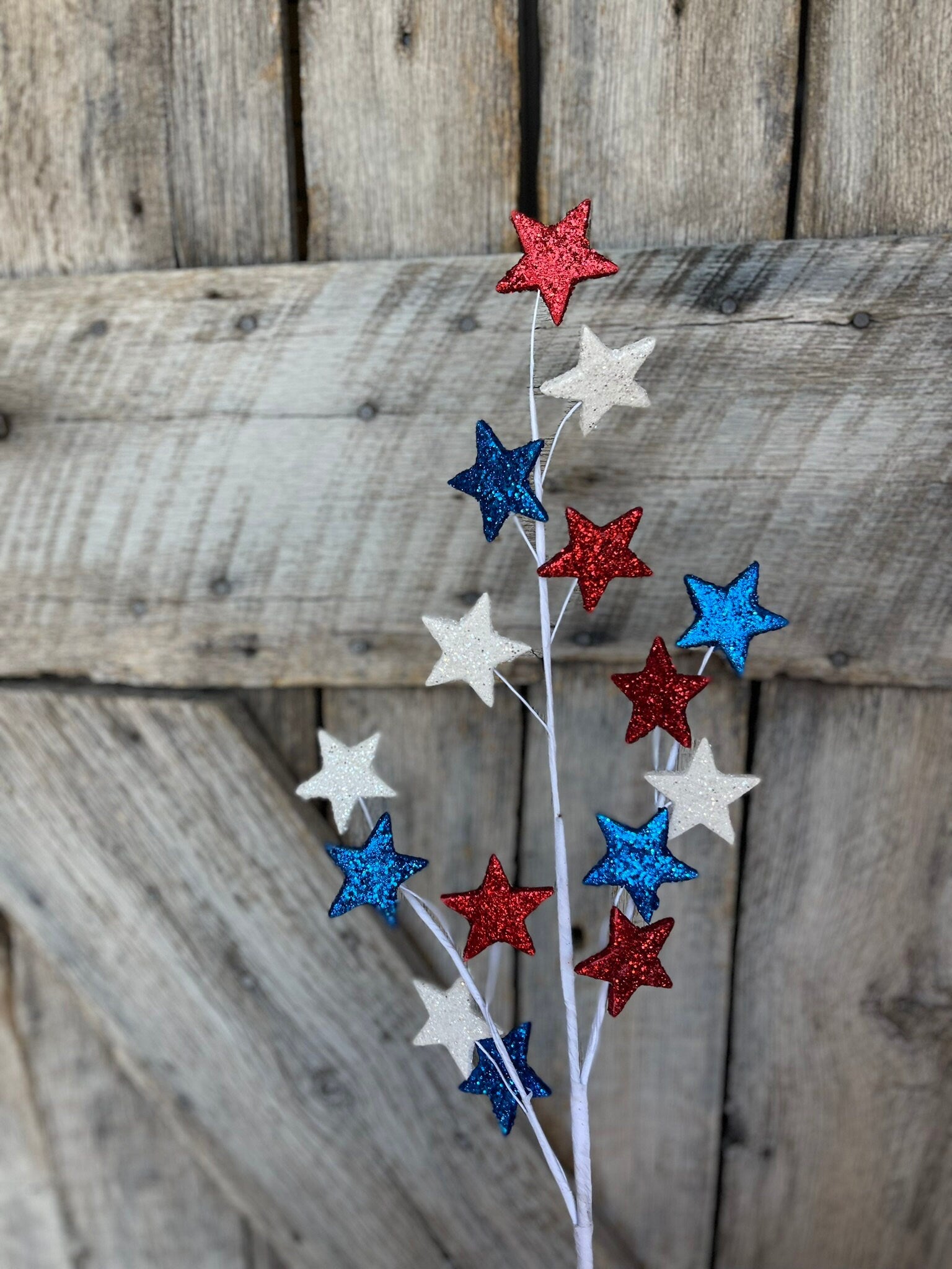 28" Red white blue star glitter spray, patriotic spray