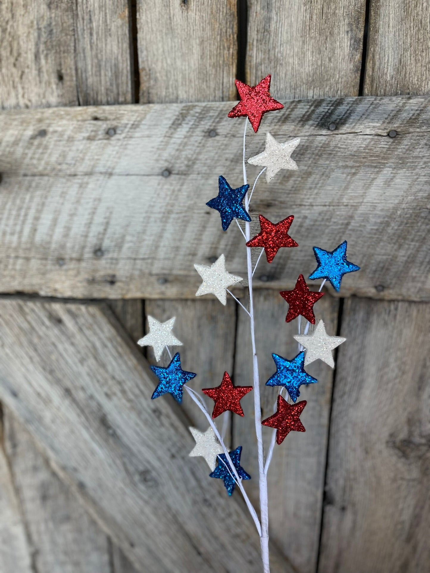 28" Red white blue star glitter spray, patriotic spray