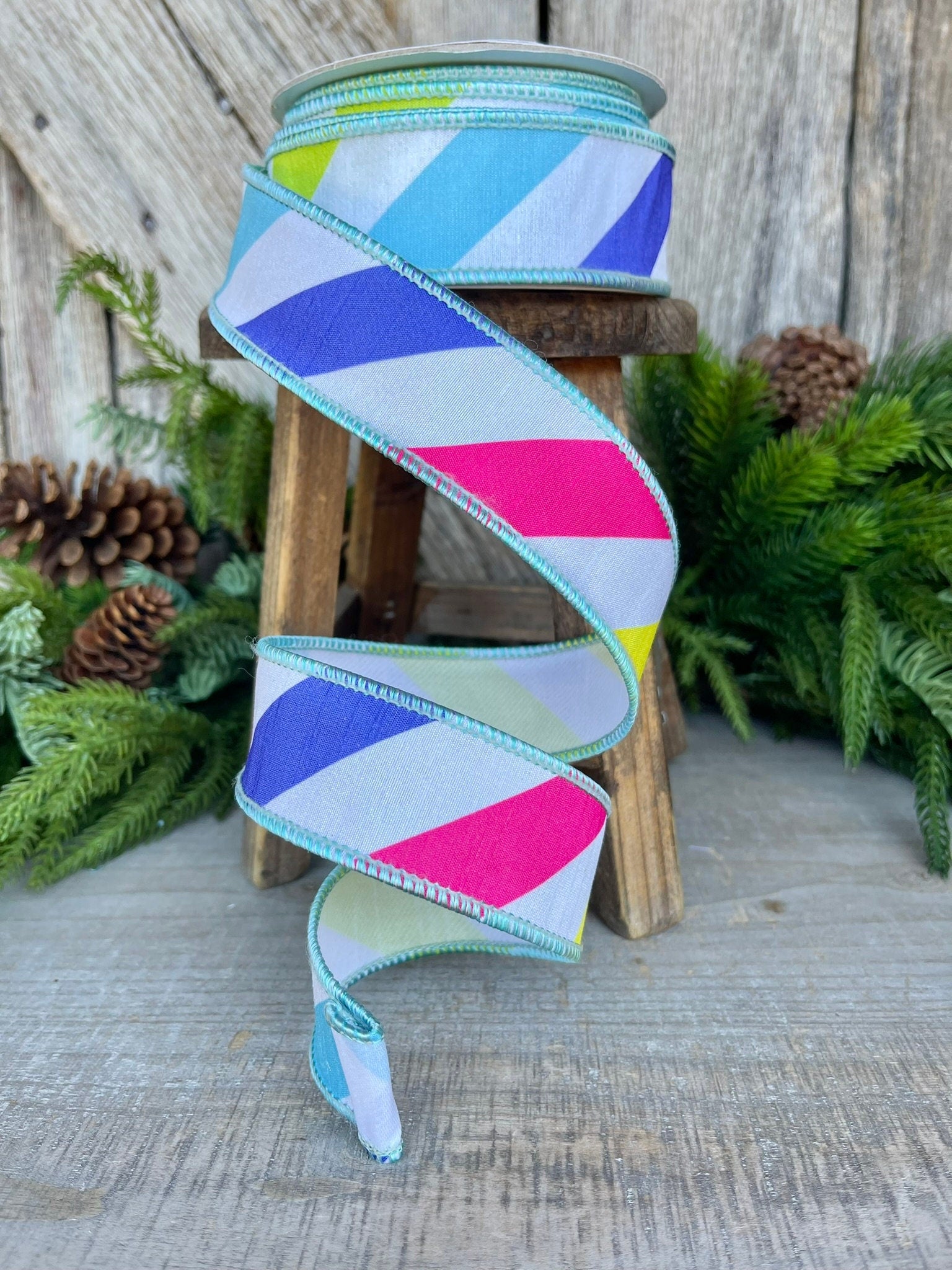 1.5" Rainbow Diagonal Stripe, Wired Ribbon