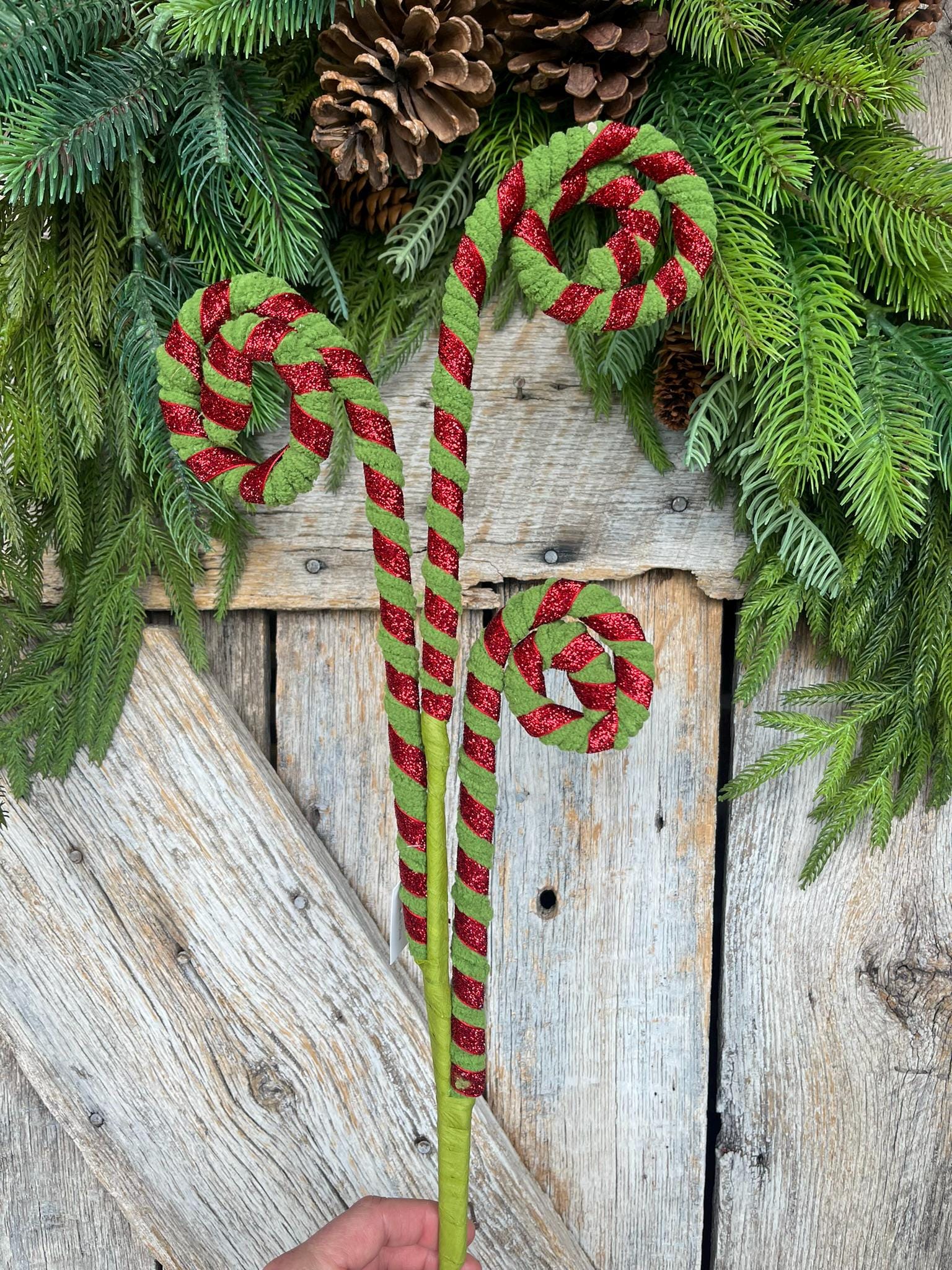 28" Red Green Curly Spray, Christmas Curly Spray