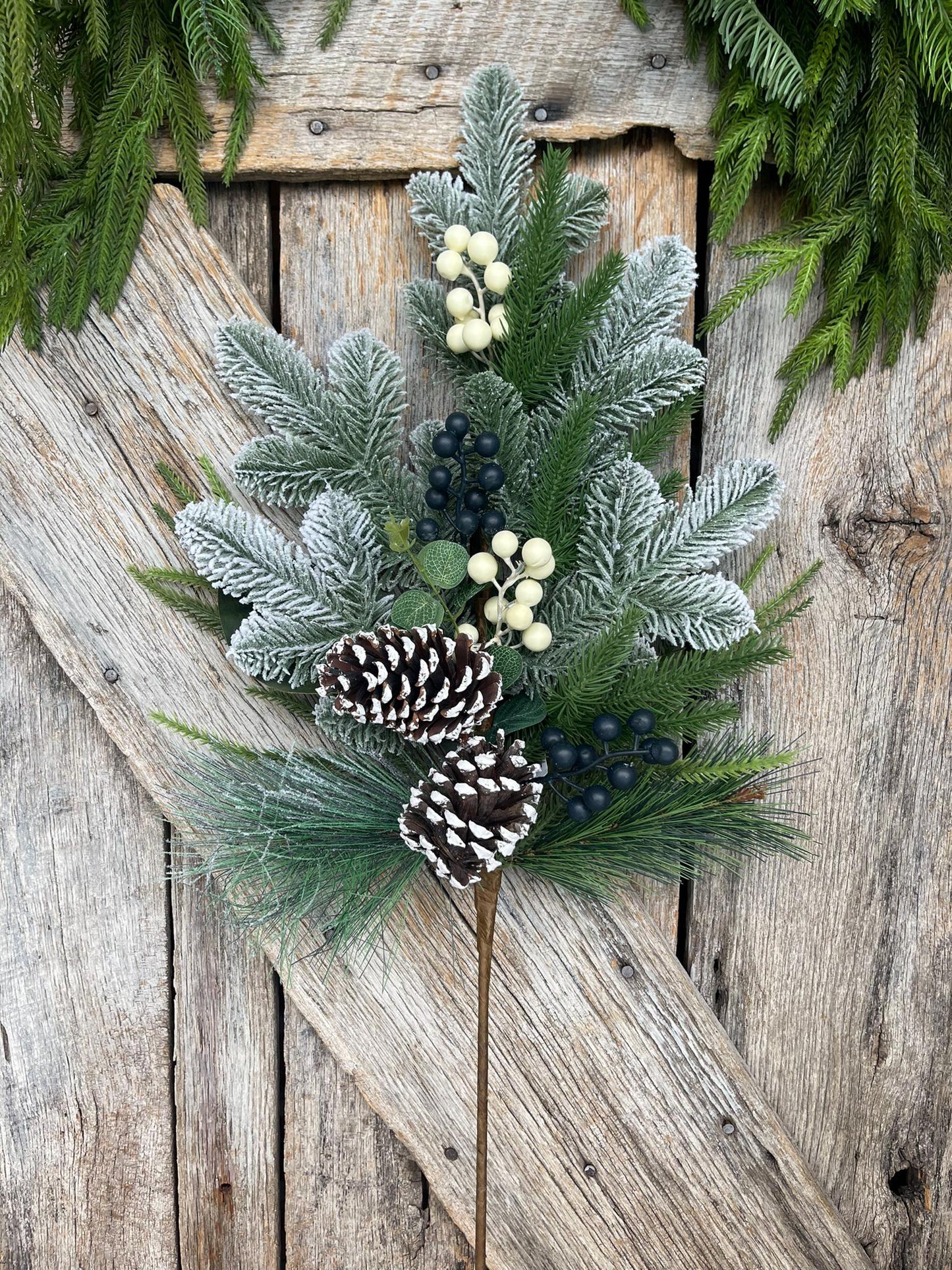 30" Mixed Pinecone Spray, Winter Pine Spray