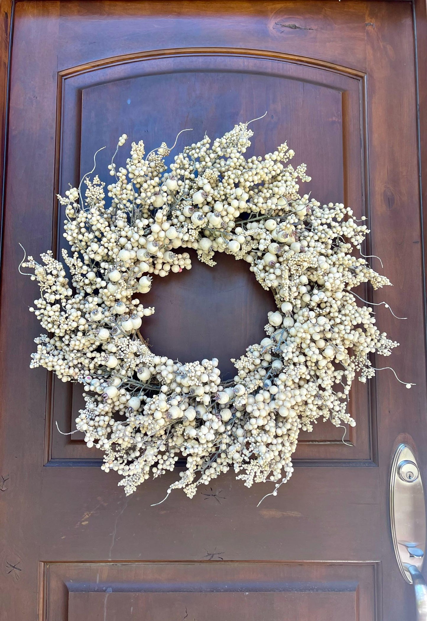 24" Taupe Berry Wreath, Artificial Berry Wreath, Taupe Cream Berry Wreath, Fall Wreath, Christmas Wreath, Front Door Wreath, Seasonal Wreath