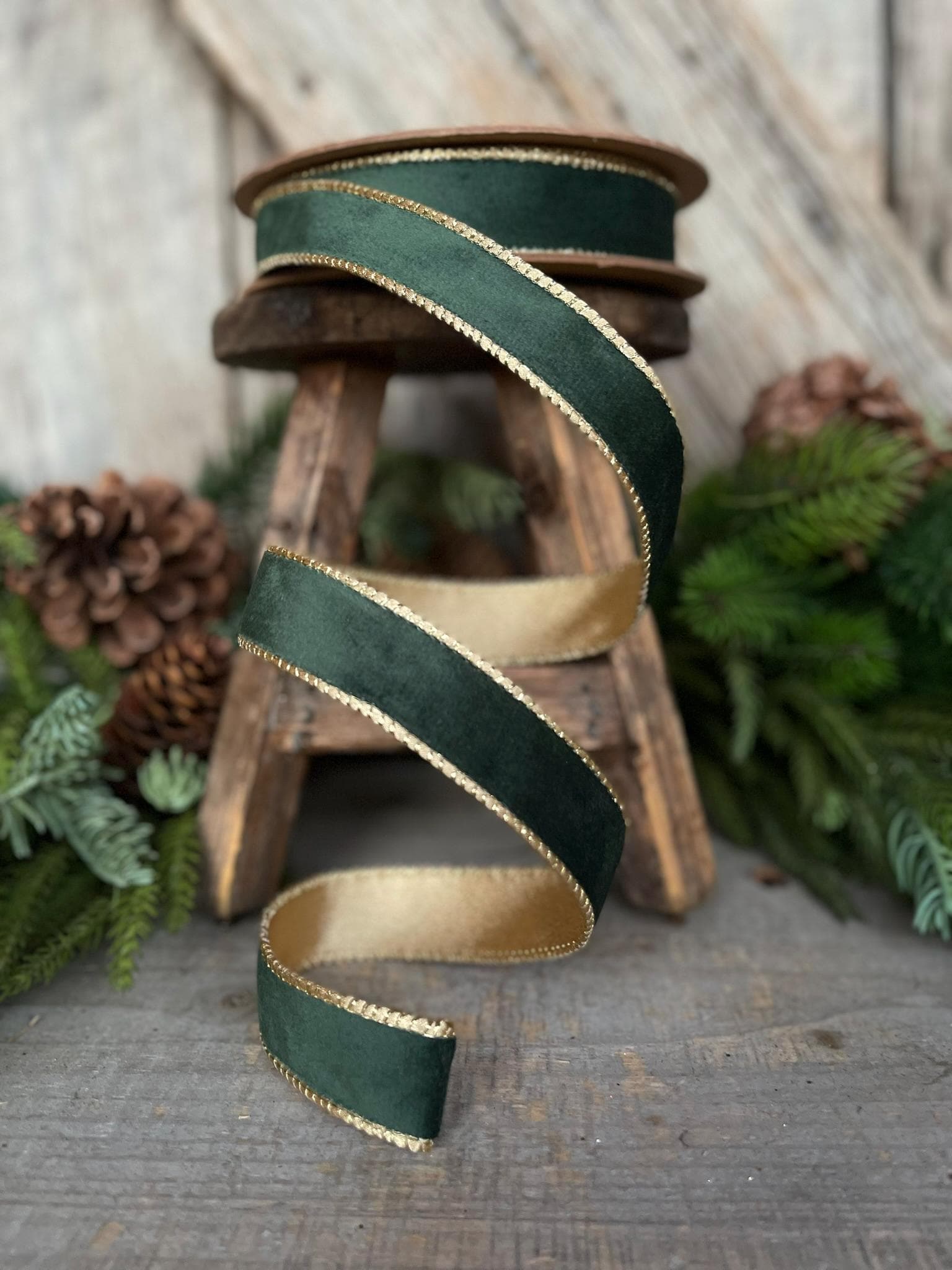 1" Green Velvet Ribbon, Green & Gold Velvet Ribbon, Christmas RIbbon, Hunter Green Velvet Ribbon, Designer Ribbon,Gift Wrap Ribbon,Christmas