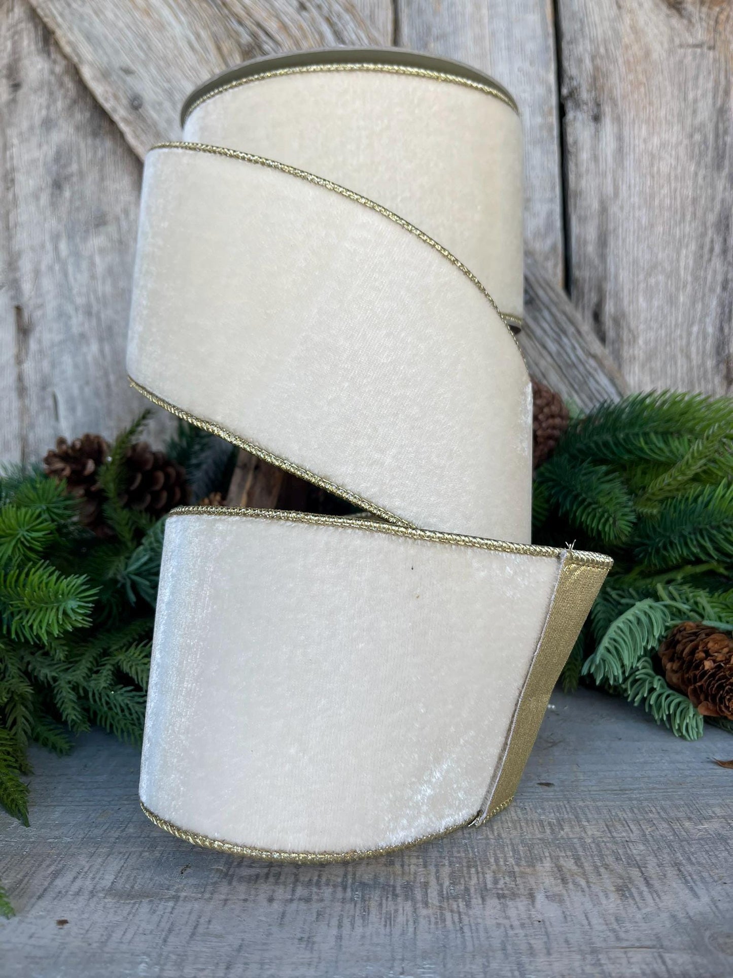 4" Cream White Flashy Velvet, Farrisilk Ribbon, Wired Ribbon, Ivory Velvet Ribbon, Cream and Gold Velvet, Christmas Ribbon, RG807-01