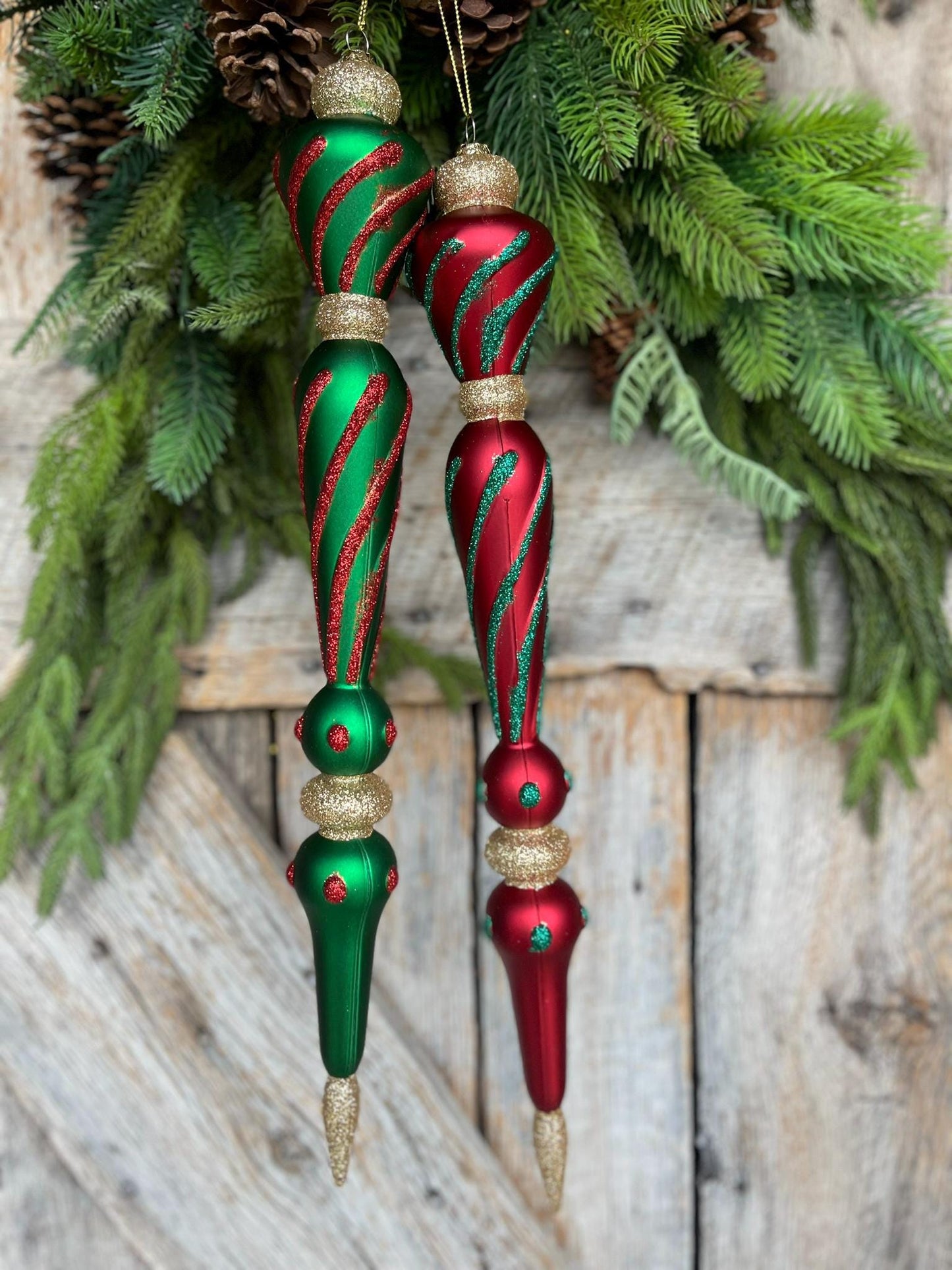 Set of 2 17" Red Green Finials, Red Green Ornament