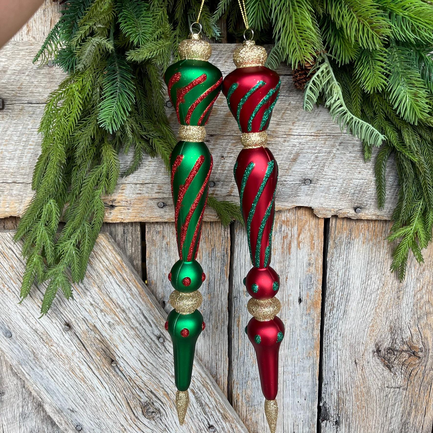 Set of 2 17" Red Green Finials, Red Green Ornament