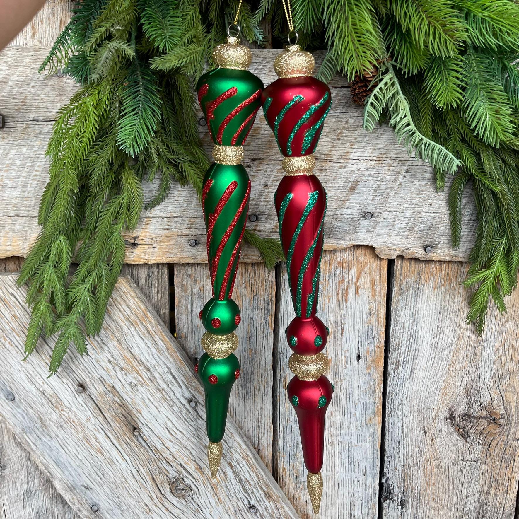 Set of 2 17" Red Green Finials, Red Green Ornament