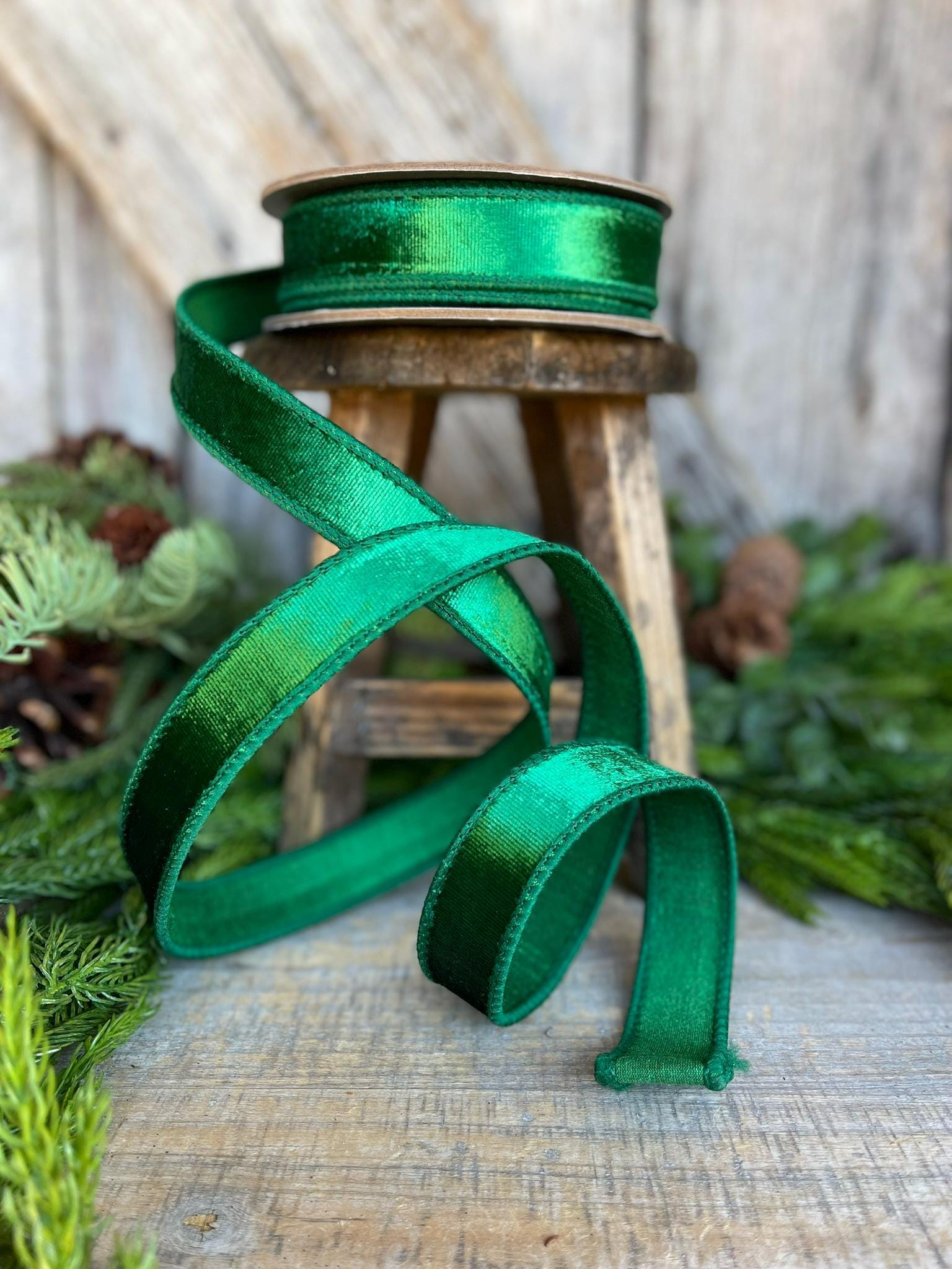 1" Green Velvet Ribbon, Emerald Green Velvet Ribbon, Christmas RIbbon, Dark Green Velvet Ribbon, Designer Ribbon,Gift Wrap Ribbon,Christmas