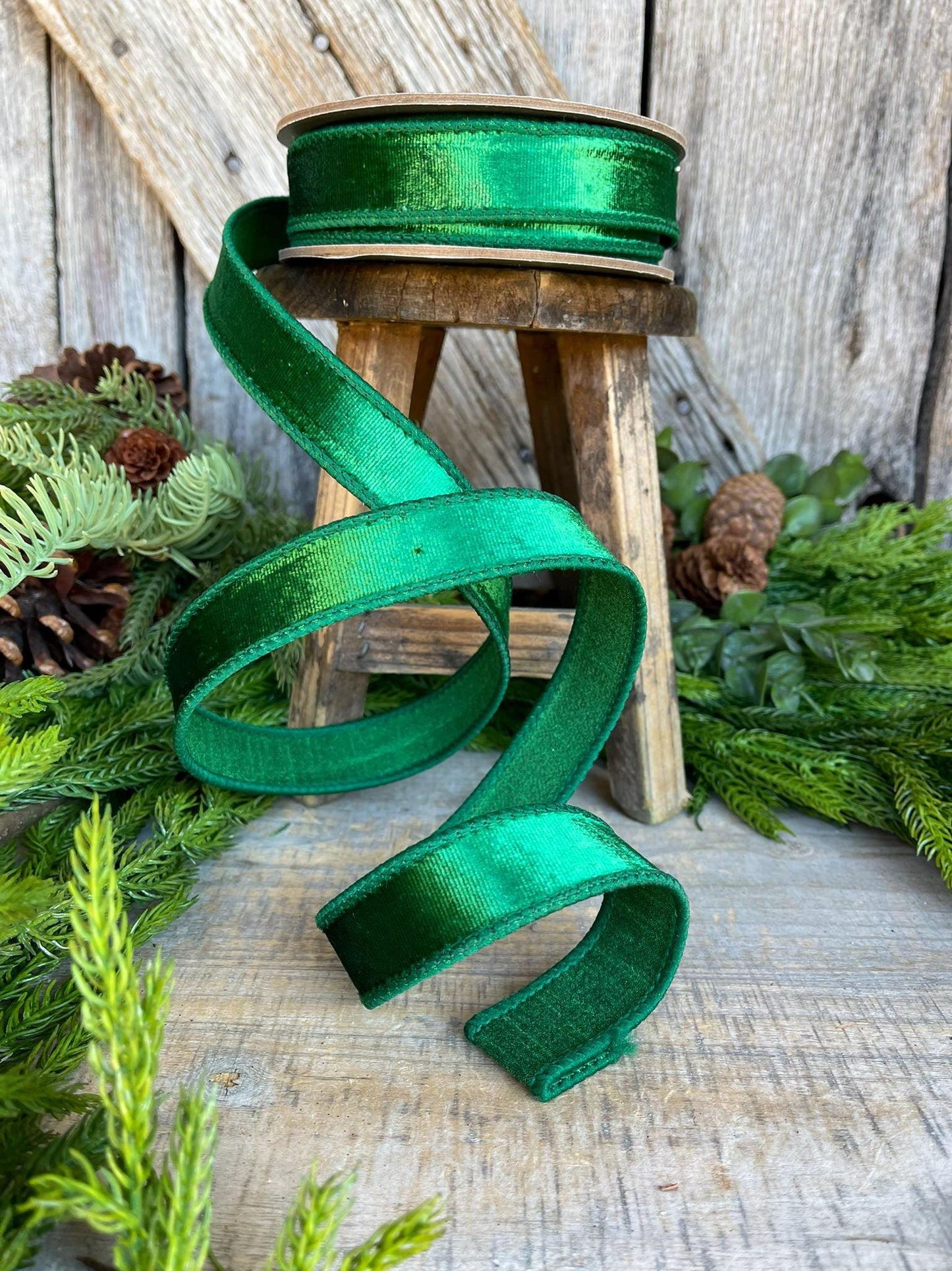 1" Green Velvet Ribbon, Emerald Green Velvet Ribbon, Christmas RIbbon, Dark Green Velvet Ribbon, Designer Ribbon,Gift Wrap Ribbon,Christmas