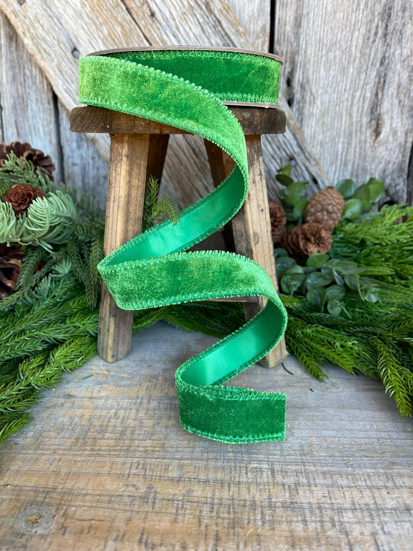 1" Green Velvet Ribbon, Bright Green Velvet Ribbon, Christmas RIbbon, Kelly Green Velvet Ribbon, Designer Ribbon,Gift Wrap Ribbon,Christmas